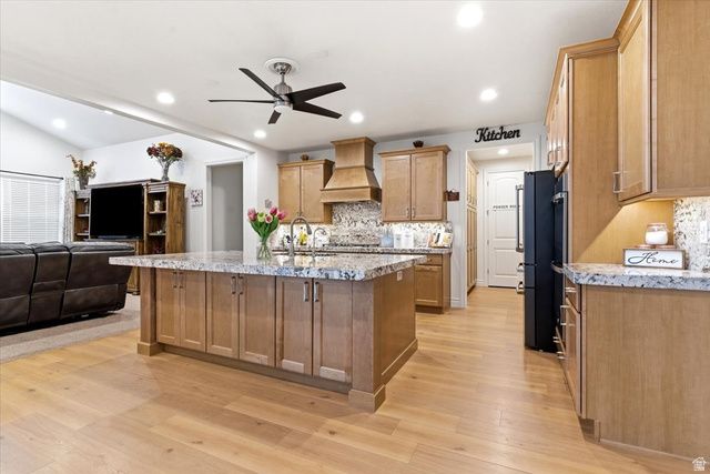 1251 N 2525 W, Clinton, UT 84015