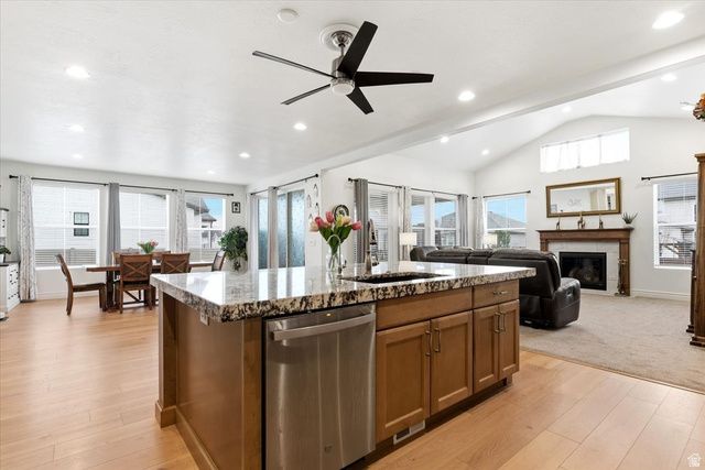 1251 N 2525 W, Clinton, UT 84015