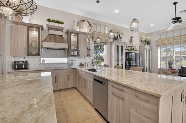 13230 Avila Beach Cove, Delray Beach, FL 33446