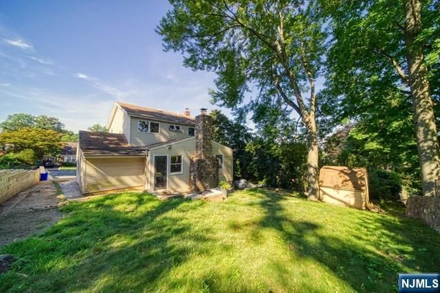 57 N Crest Drive, Cresskill, NJ 07626
