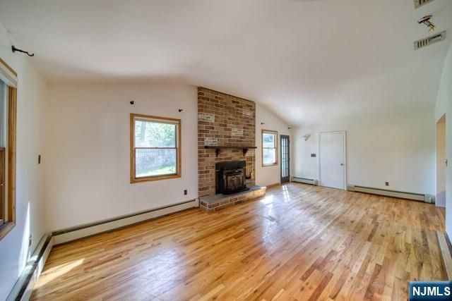 57 N Crest Drive, Cresskill, NJ 07626