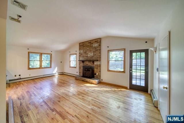 57 N Crest Drive, Cresskill, NJ 07626