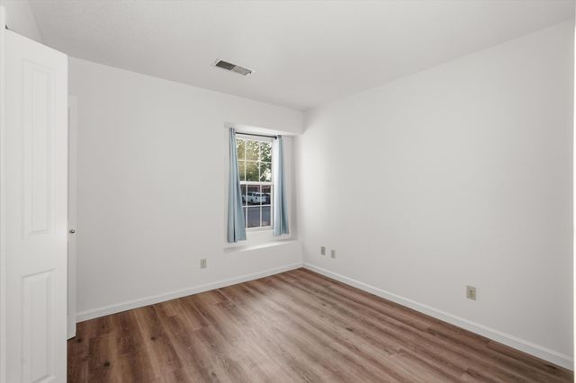 917 Charles Drive NE, Rio Rancho, NM 87144