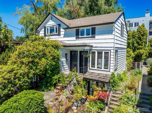 910 E Prospect Street, Seattle, WA 98102