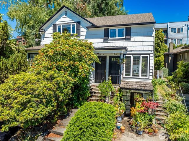 910 E Prospect Street, Seattle, WA 98102