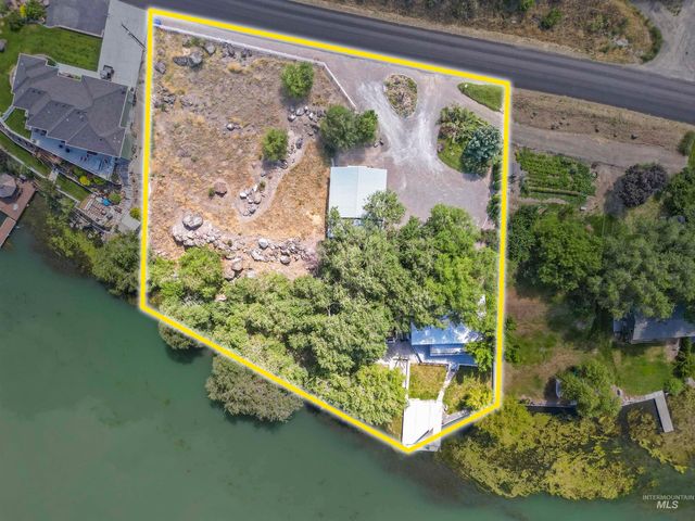 44 Bell Rapids Road, Hagerman, ID 83332