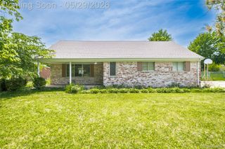 5444 Mary Ann Court, Grand Blanc Charter Township, MI 48439