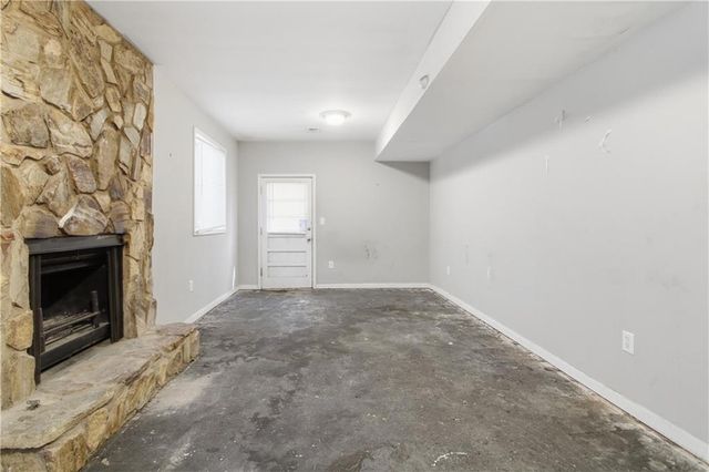 5455 Saint Lo Lane, Atlanta, GA 30349