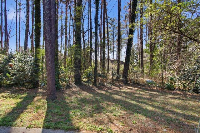 5455 Saint Lo Lane, Atlanta, GA 30349