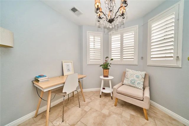 1960 E Villa, Pasadena, CA 91107