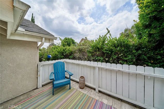 1960 E Villa, Pasadena, CA 91107
