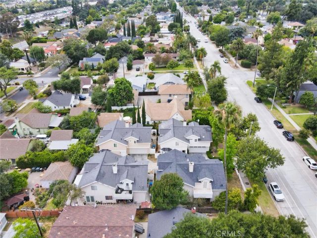 1960 E Villa, Pasadena, CA 91107