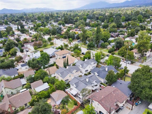 1960 E Villa, Pasadena, CA 91107