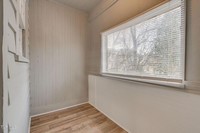 213 West Sullivan Street, Kingsport, TN 37660