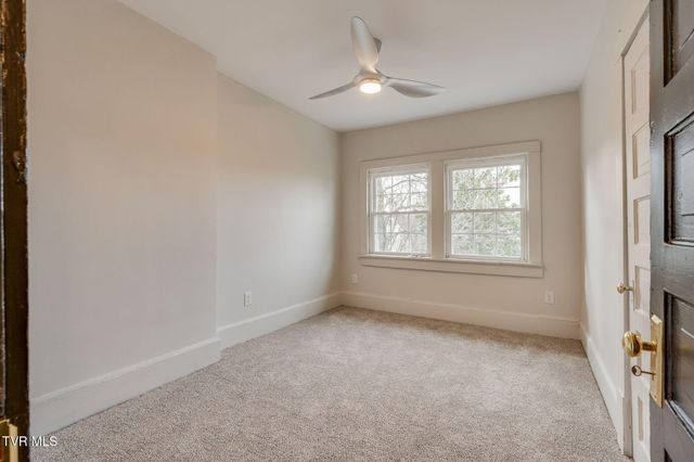 213 West Sullivan Street, Kingsport, TN 37660