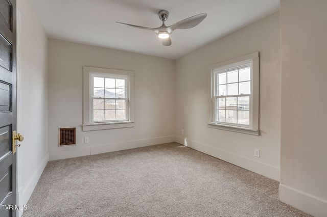 213 West Sullivan Street, Kingsport, TN 37660