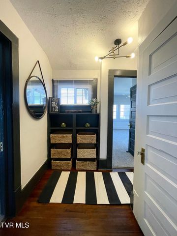 213 West Sullivan Street, Kingsport, TN 37660