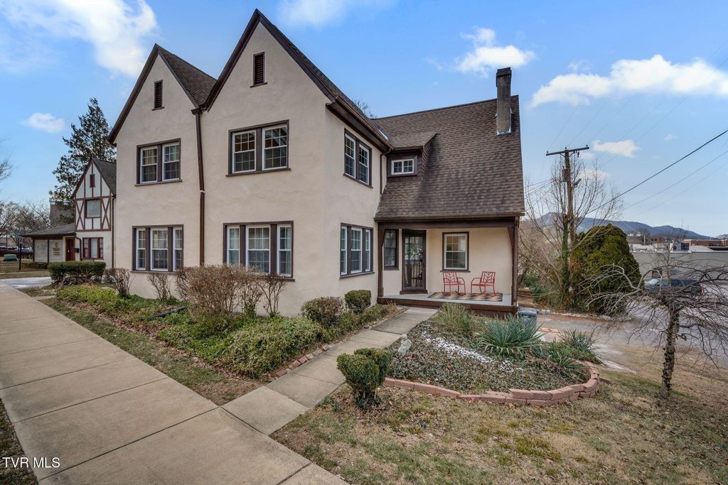 213 West Sullivan Street, Kingsport, TN 37660