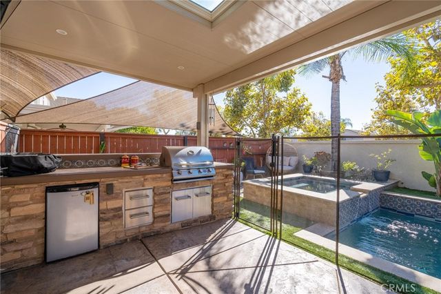 43043 Camino Caruna, Temecula, CA 92592