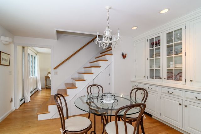37 Pine St, Natick, MA 01760