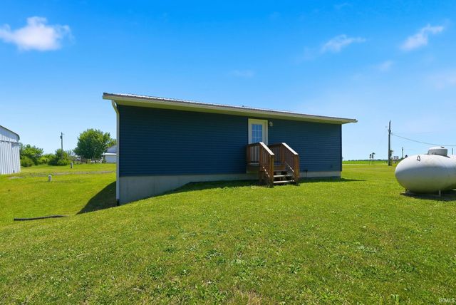 4044 E US Highway 20, Angola, IN 46703