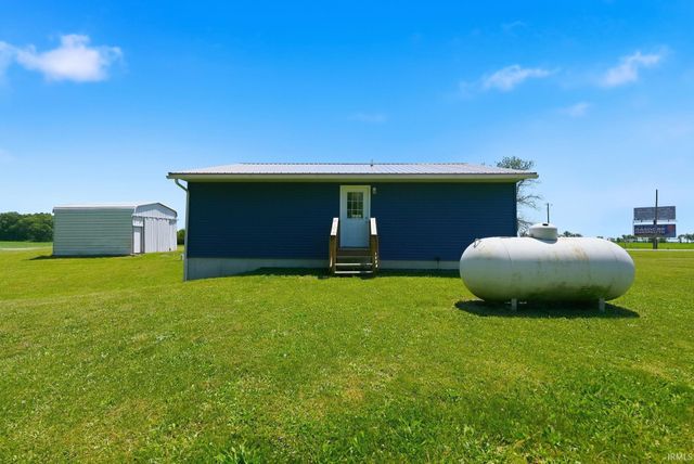 4044 E US Highway 20, Angola, IN 46703