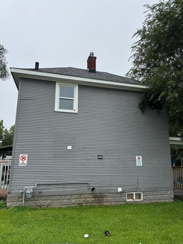 302 12th Street, East Moline, IL 61244