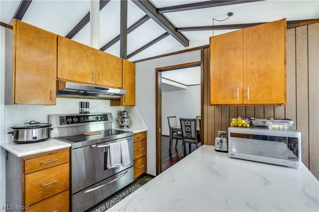 1241 Burd Avenue NE, Massillon, OH 44646