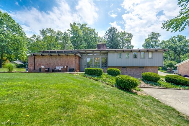 1241 Burd Avenue NE, Massillon, OH 44646