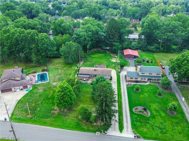 1241 Burd Avenue NE, Massillon, OH 44646