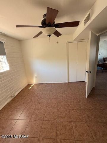 494 S Paseo Cerro Unit D, Green Valley, AZ 85614