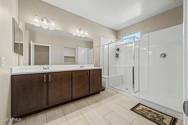 10736 W BRONCO Trail, Peoria, AZ 85383