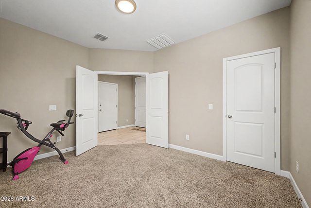 10736 W BRONCO Trail, Peoria, AZ 85383