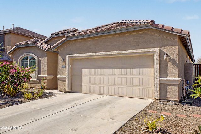 10736 W BRONCO Trail, Peoria, AZ 85383
