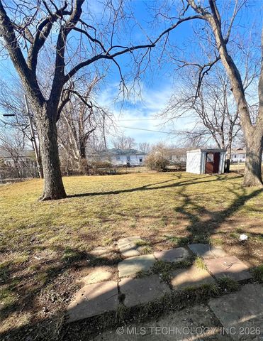 1622 S Ash Place, Broken Arrow, OK 74012