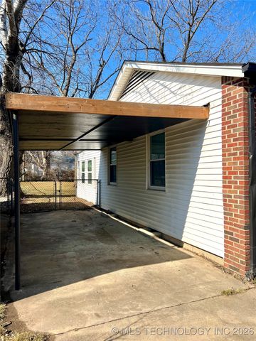 1622 S Ash Place, Broken Arrow, OK 74012