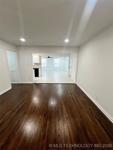 1622 S Ash Place, Broken Arrow, OK 74012