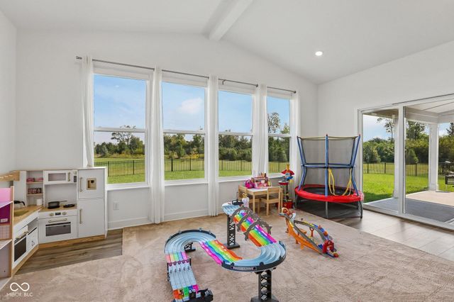 3518 Tipperlin Road, Bargersville, IN 46106