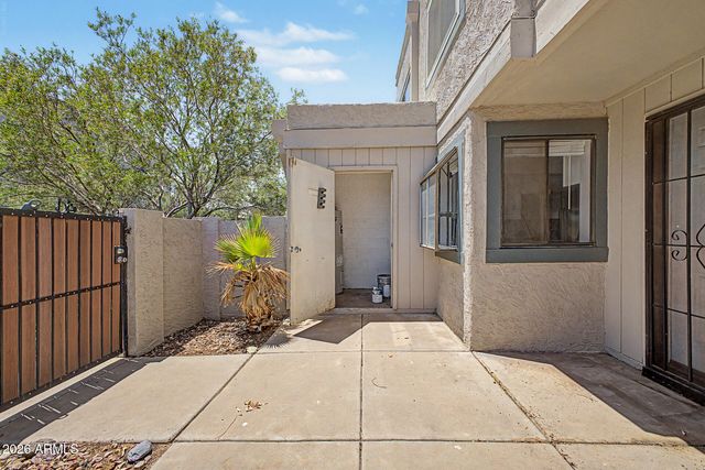 2311 E HARTFORD Avenue 41, Phoenix, AZ 85022