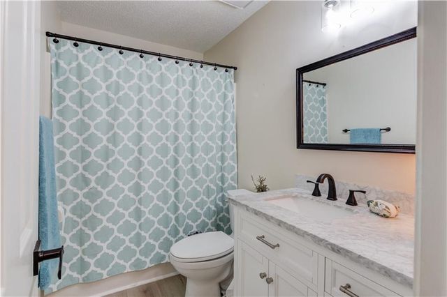 1023 Laurel Green Lane, Sugar Hill, GA 30518