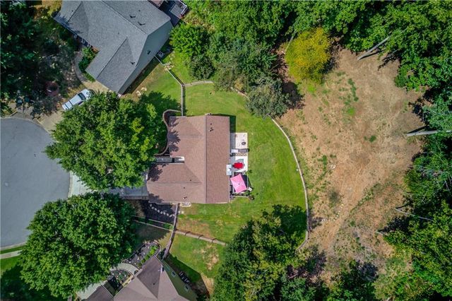 1023 Laurel Green Lane, Sugar Hill, GA 30518