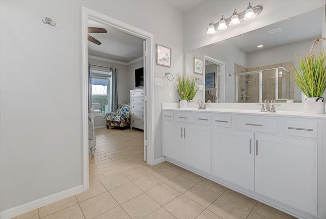 16514 Twinwalker Drive, Houston, TX 77049