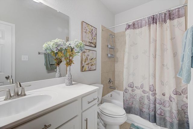 16514 Twinwalker Drive, Houston, TX 77049