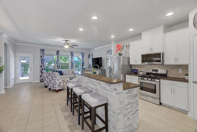 16514 Twinwalker Drive, Houston, TX 77049