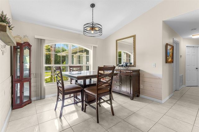 8755 91st Avenue, Vero Beach, FL 32967