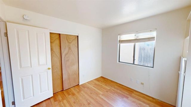 3912 Los Milagros, Santa Fe, NM 87507