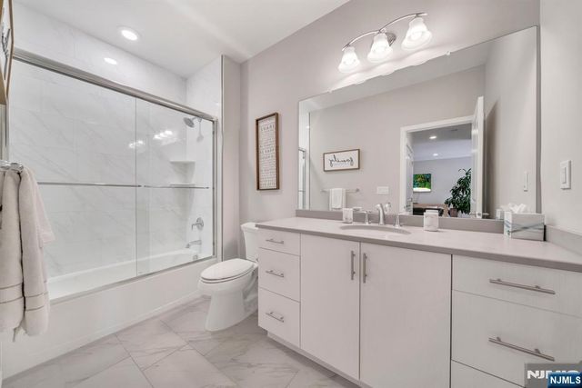 179 Woodmont Circle, River Vale, NJ 07675