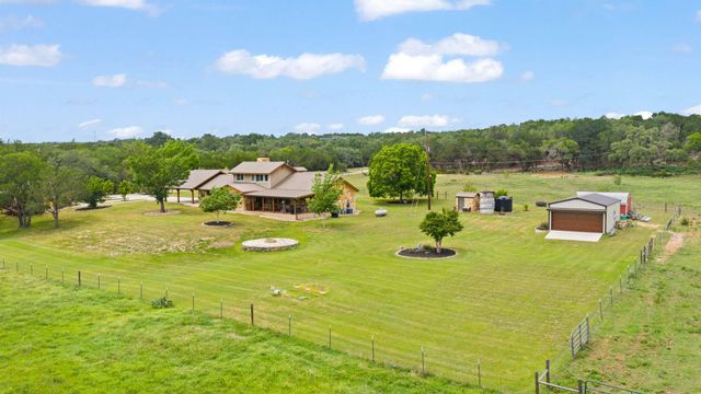 14909 Fitzhugh RD B, Dripping Springs, TX 78736