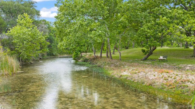 14909 Fitzhugh RD B, Dripping Springs, TX 78736