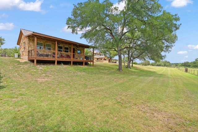 14909 Fitzhugh RD B, Dripping Springs, TX 78736